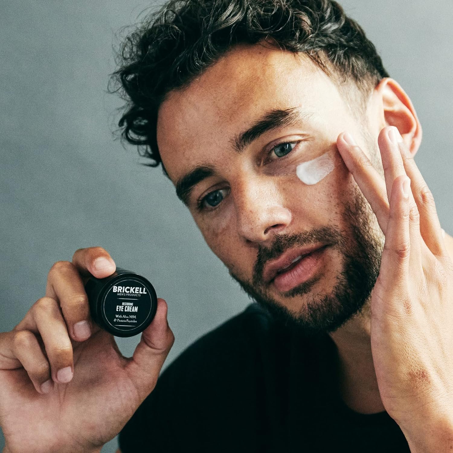 Vitamin C anti-aging skincare routine set for men including serum, moisturizer with SPF, night cream and eye cream — detail